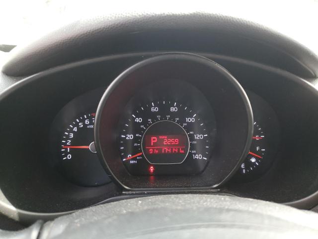 2016 KIA SOUL + KNDJP3A58G7327761