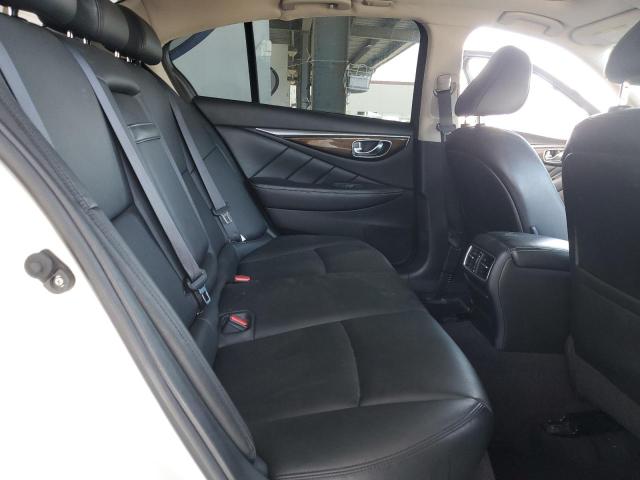 2018 INFINITI Q50 LUXE - JN1EV7AP8JM590425