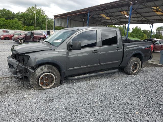 NISSAN TITAN S