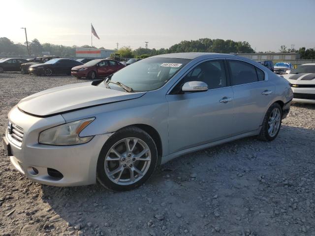 NISSAN MAXIMA S