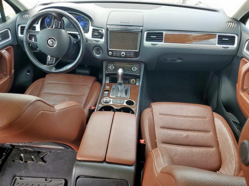 2016 VOLKSWAGEN TOUAREG SP WVGEF9BP8GD012365