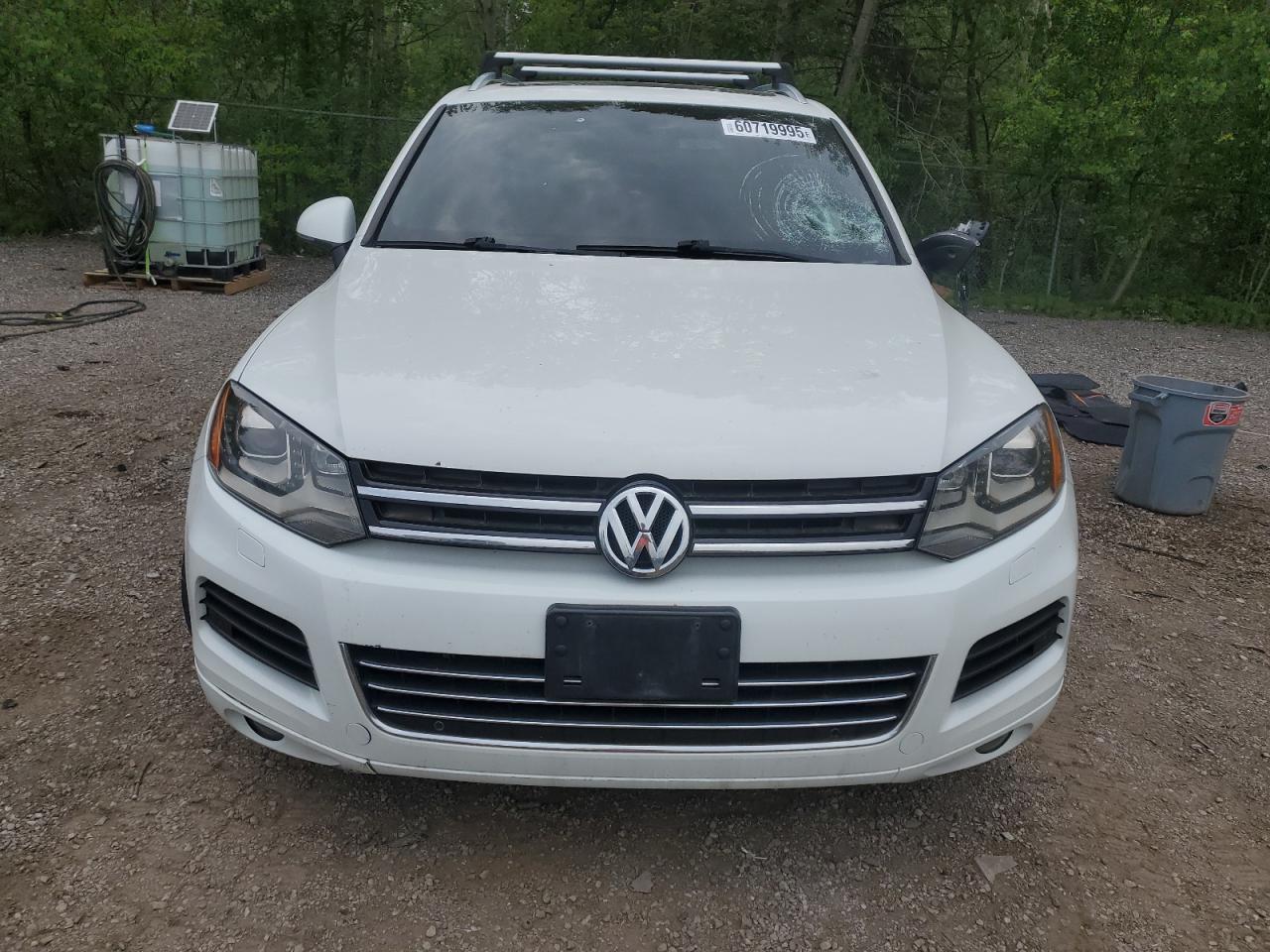 Volkswagen Touareg v6 2014