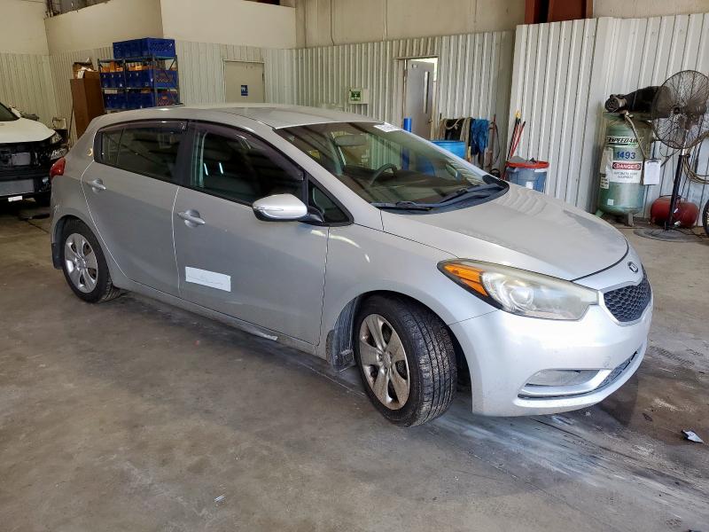 2016 KIA FORTE LX - KNAFK5A85G5592205