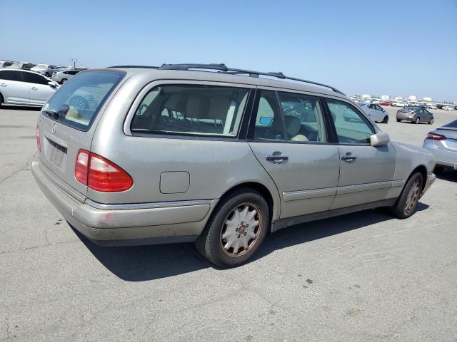 MERCEDES-BENZ E 320 1999 gold station gas WDBJH65F0XA753740 photo #4