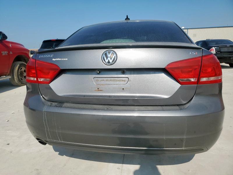 2015 VOLKSWAGEN PASSAT S - 1VWAT7A33FC002598