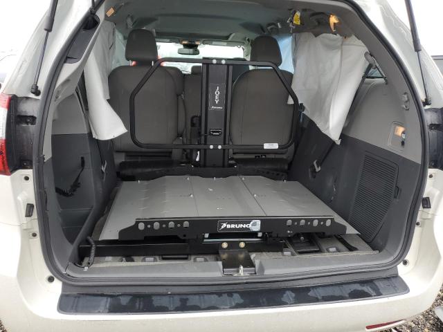 2018 TOYOTA SIENNA XLE 5TDYZ3DC5JS926701