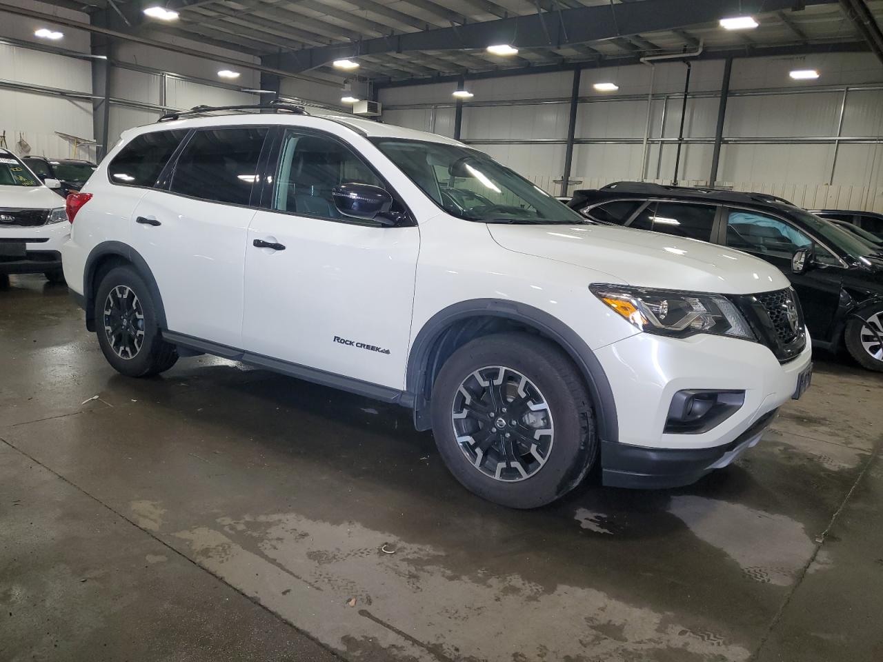Nissan Pathfinder 2019