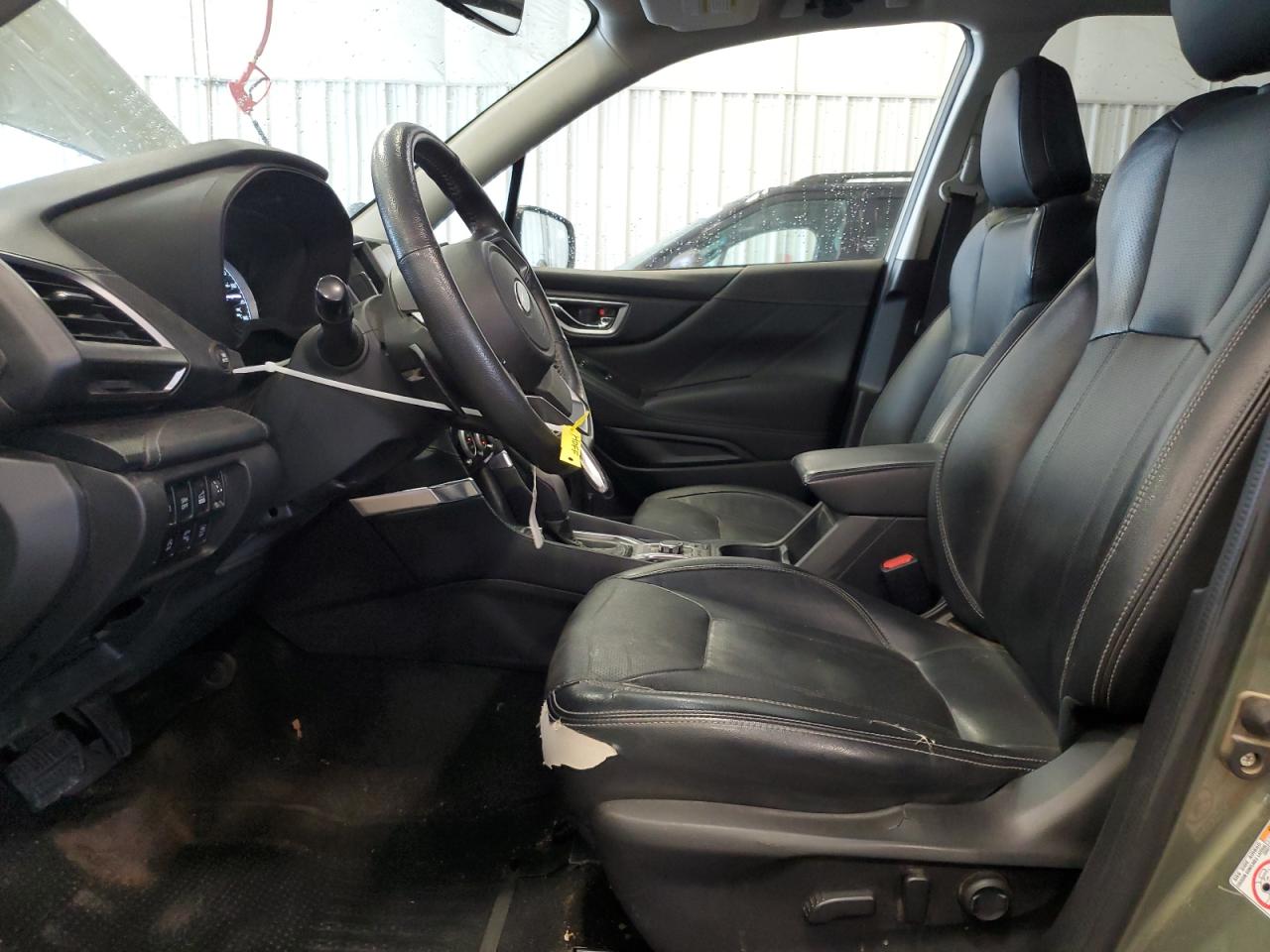 SUBARU FORESTER TOURING