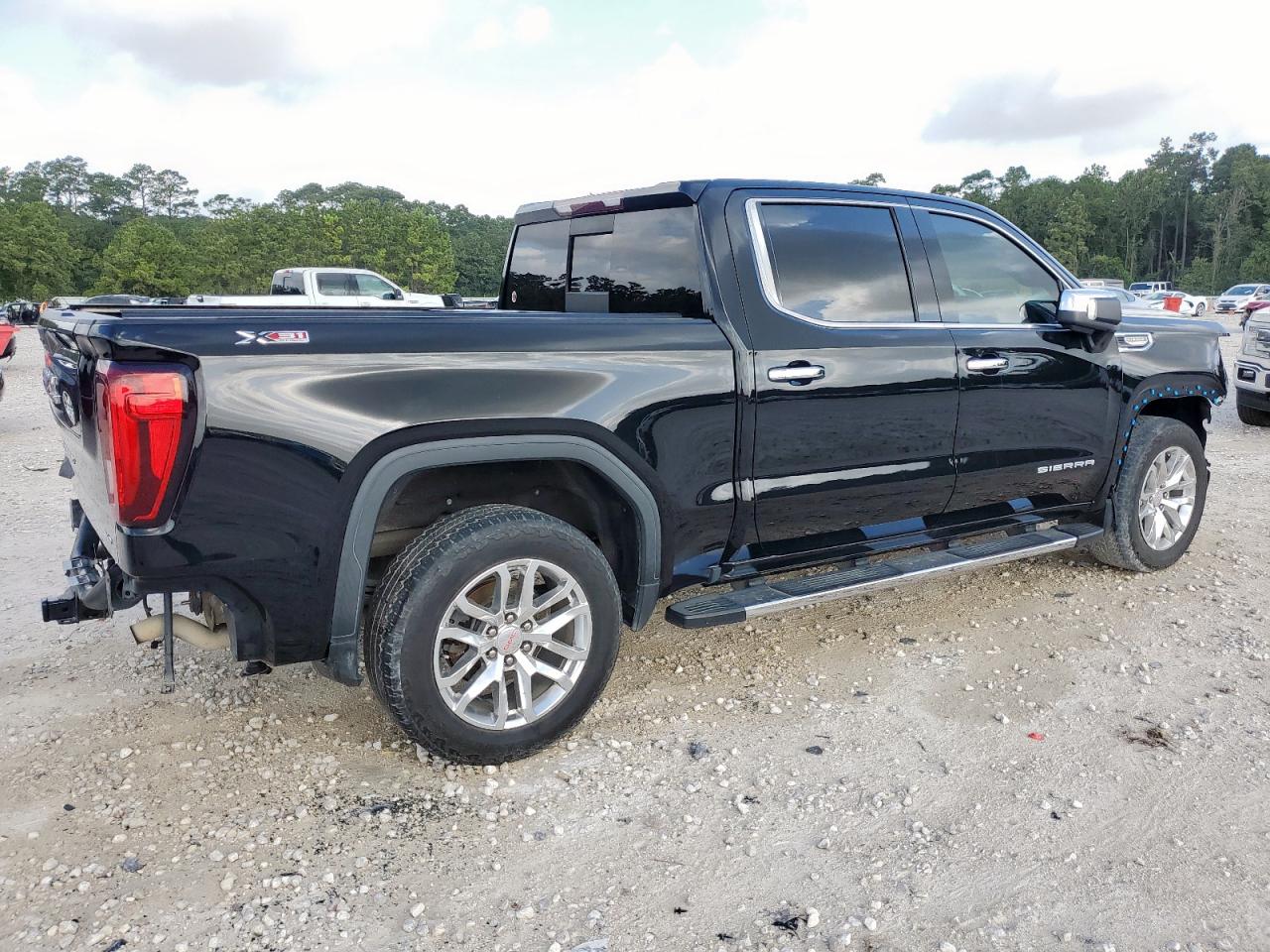 GMC SIERRA K1500 SLT