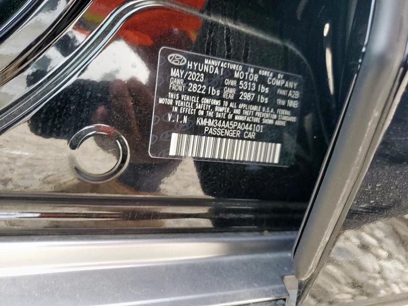 2023 HYUNDAI IONIQ 6 SE KMHM34AA5PA044101
