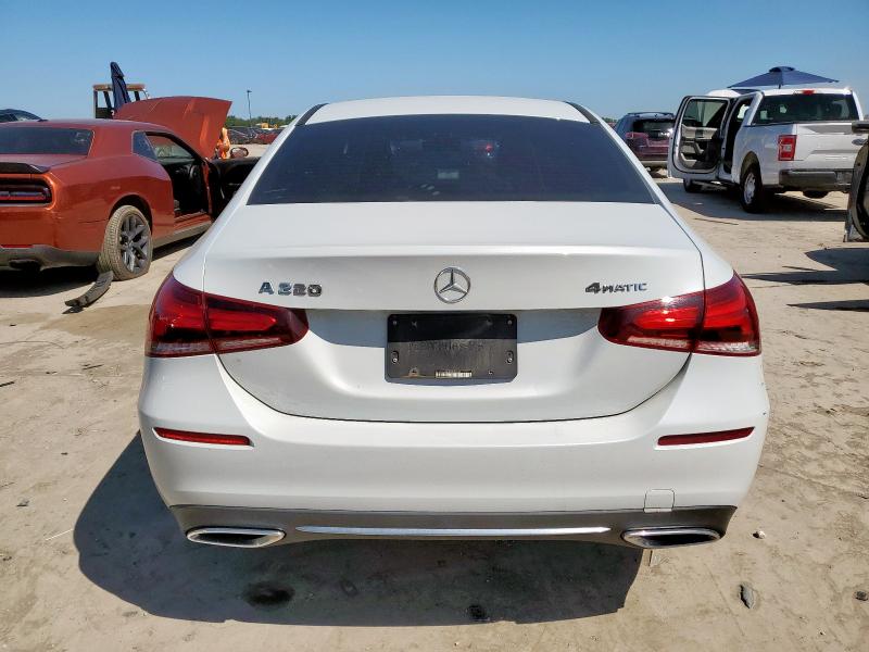 2019 MERCEDES-BENZ A 220 4MAT WDD3G4FB0KW034857