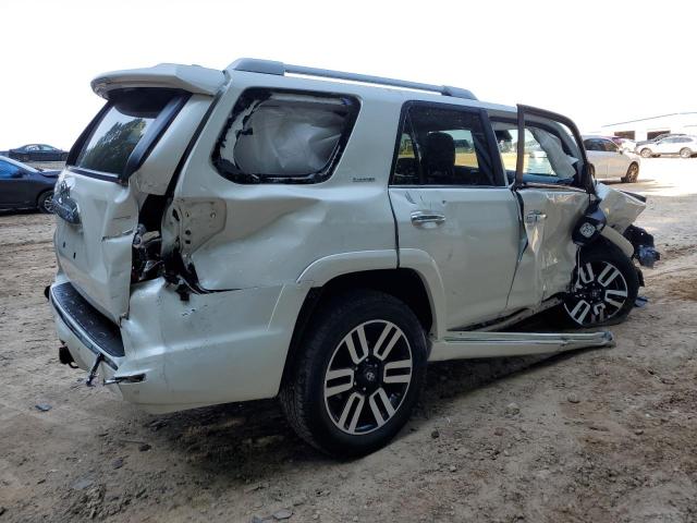 2020 TOYOTA 4RUNNER SR - JTEBU5JRXL5770443