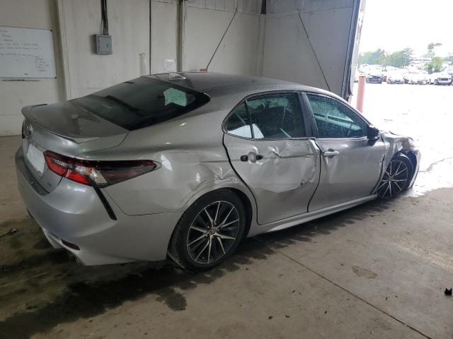 Vin: 4t1g11ak3mu477002, lot: 60077165, toyota camry se 20213