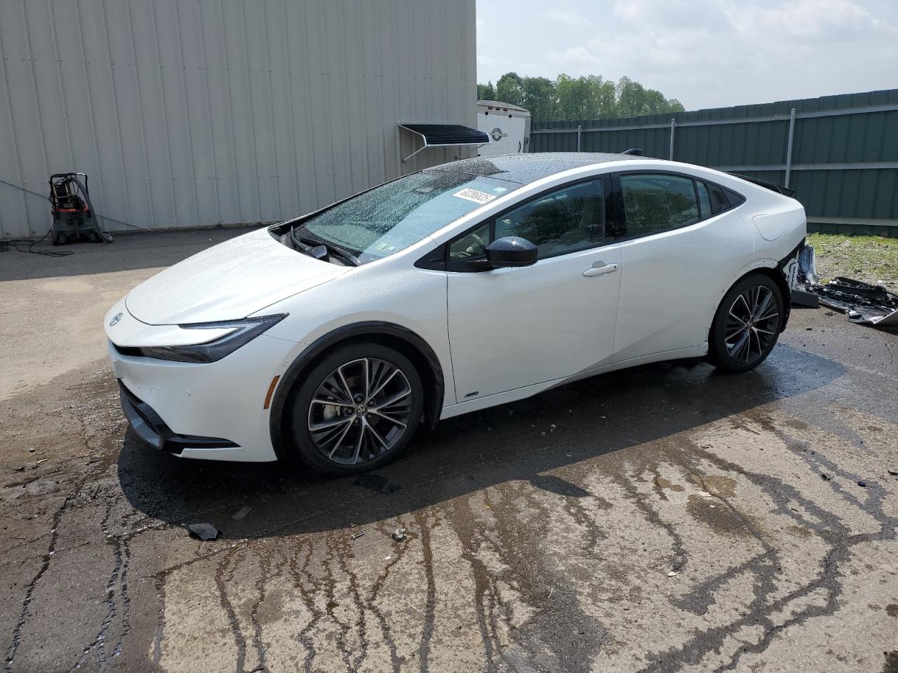 TOYOTA PRIUS LE