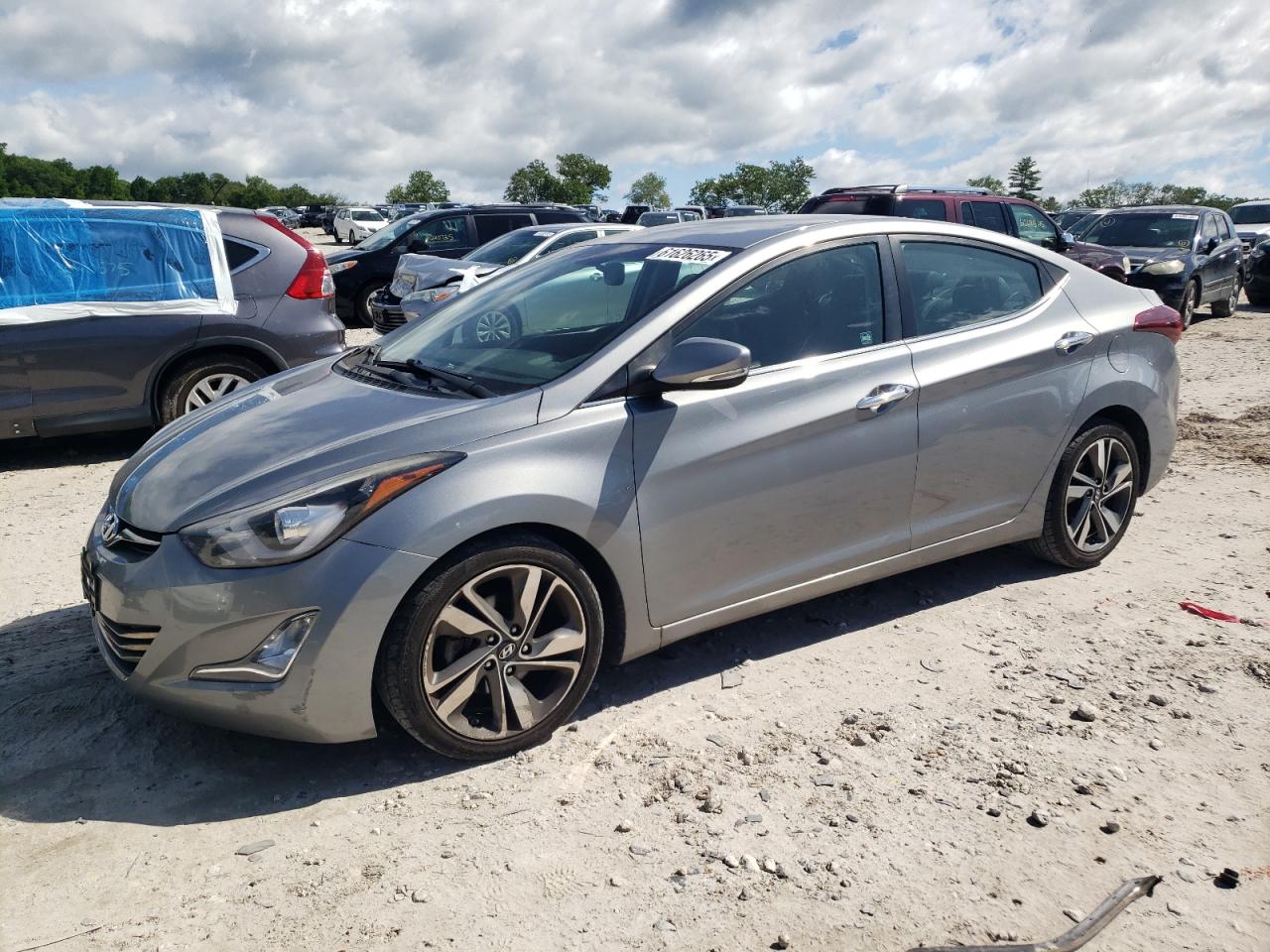 HYUNDAI ELANTRA SE