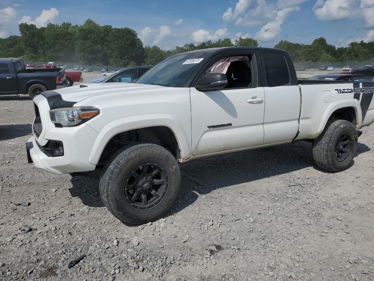 TOYOTA TACOMA ACCESS CAB