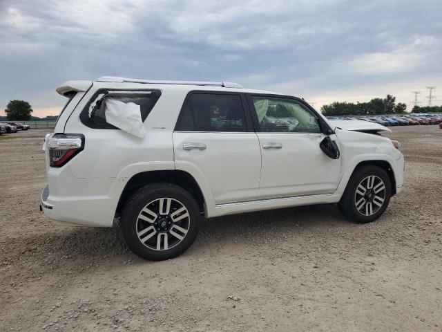 2019 TOYOTA 4RUNNER SR JTEBU5JR5K5690210