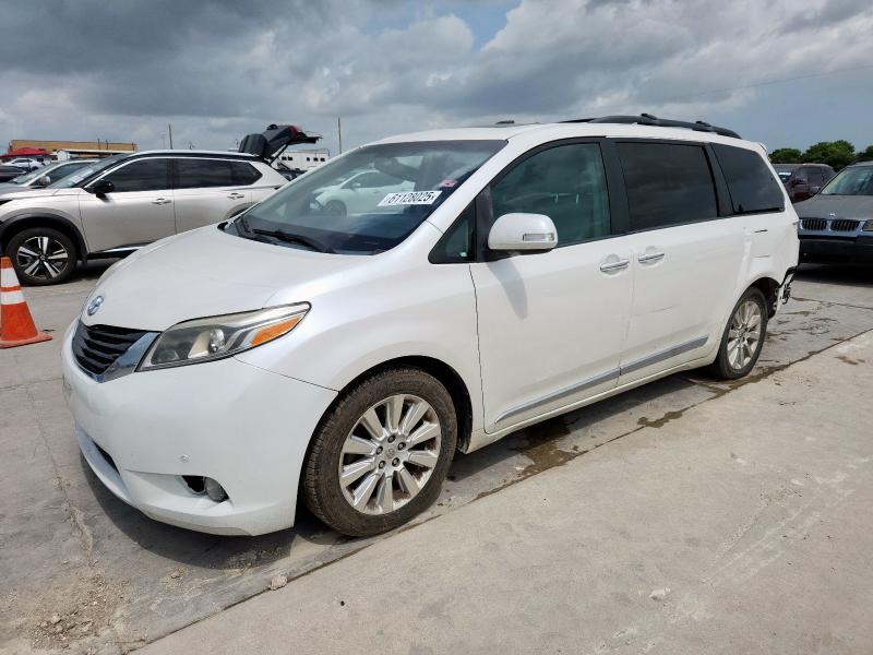 2015 TOYOTA SIENNA XLE - 5TDYK3DC4FS617099