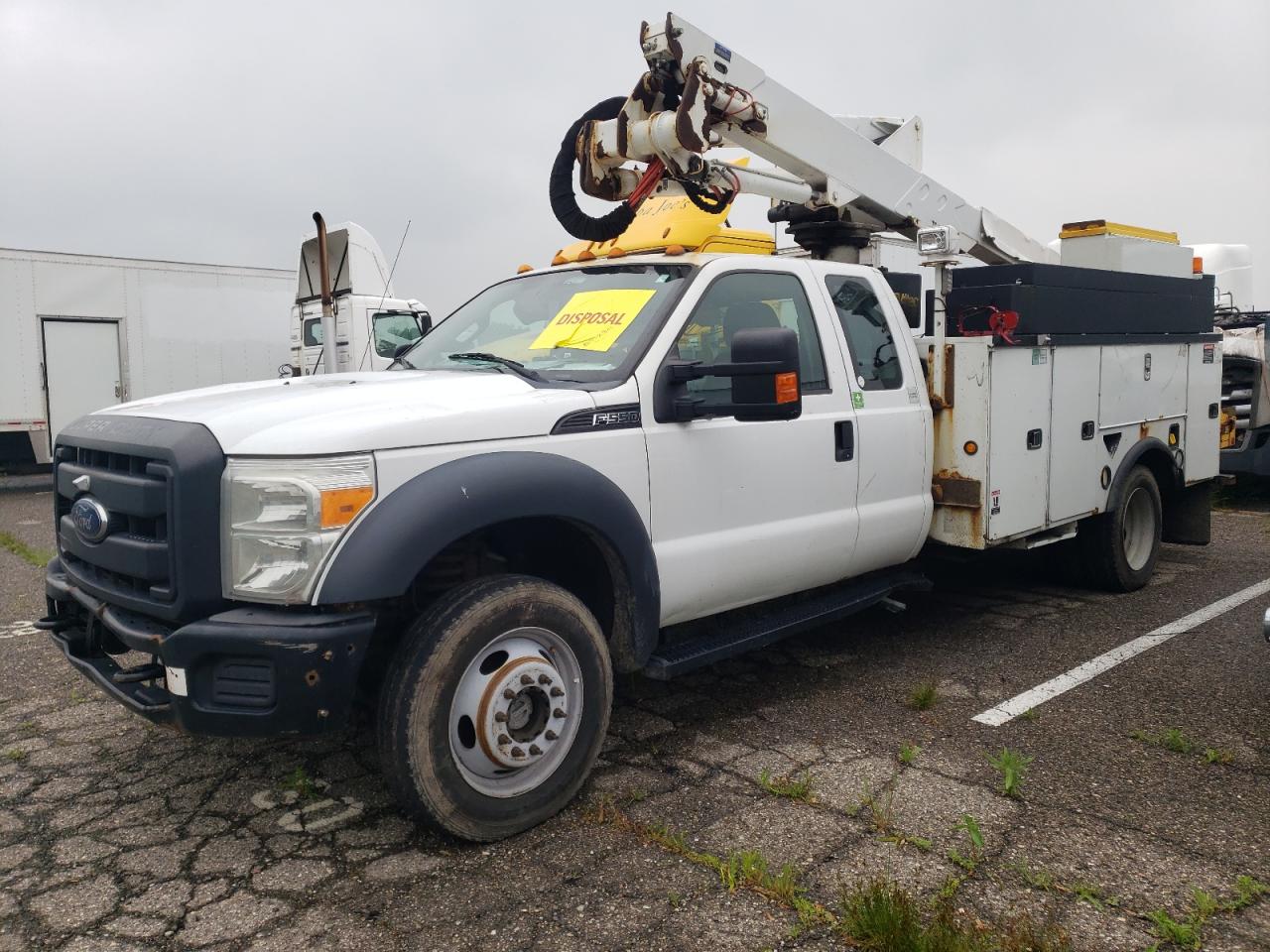 FORD F-550 SUPER DUTY