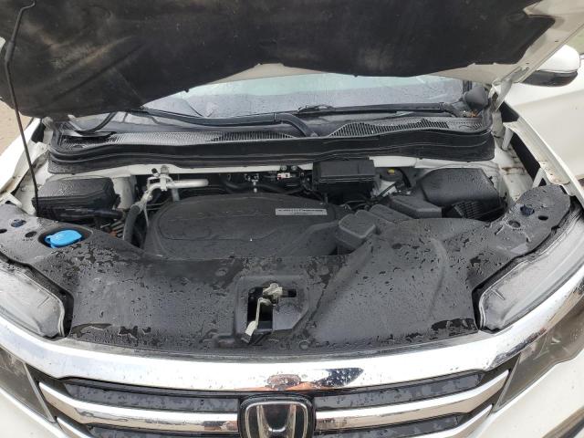 2018 HONDA PILOT TOUR 5FNYF6H9XJB025353