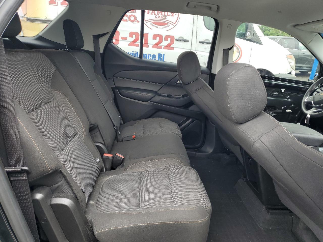 CHEVROLET TRAVERSE LS