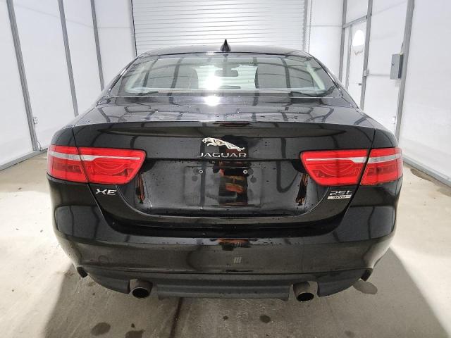 2018 JAGUAR XE SAJAS4FX8JCP19931