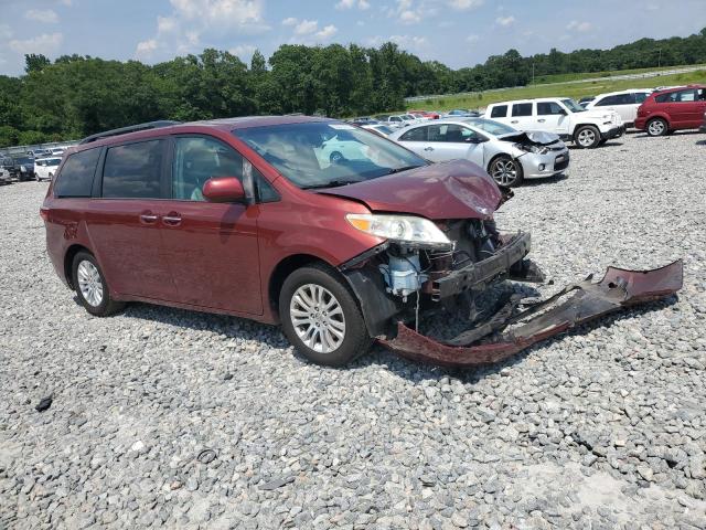 2016 TOYOTA SIENNA XLE 5TDYK3DC4GS706785