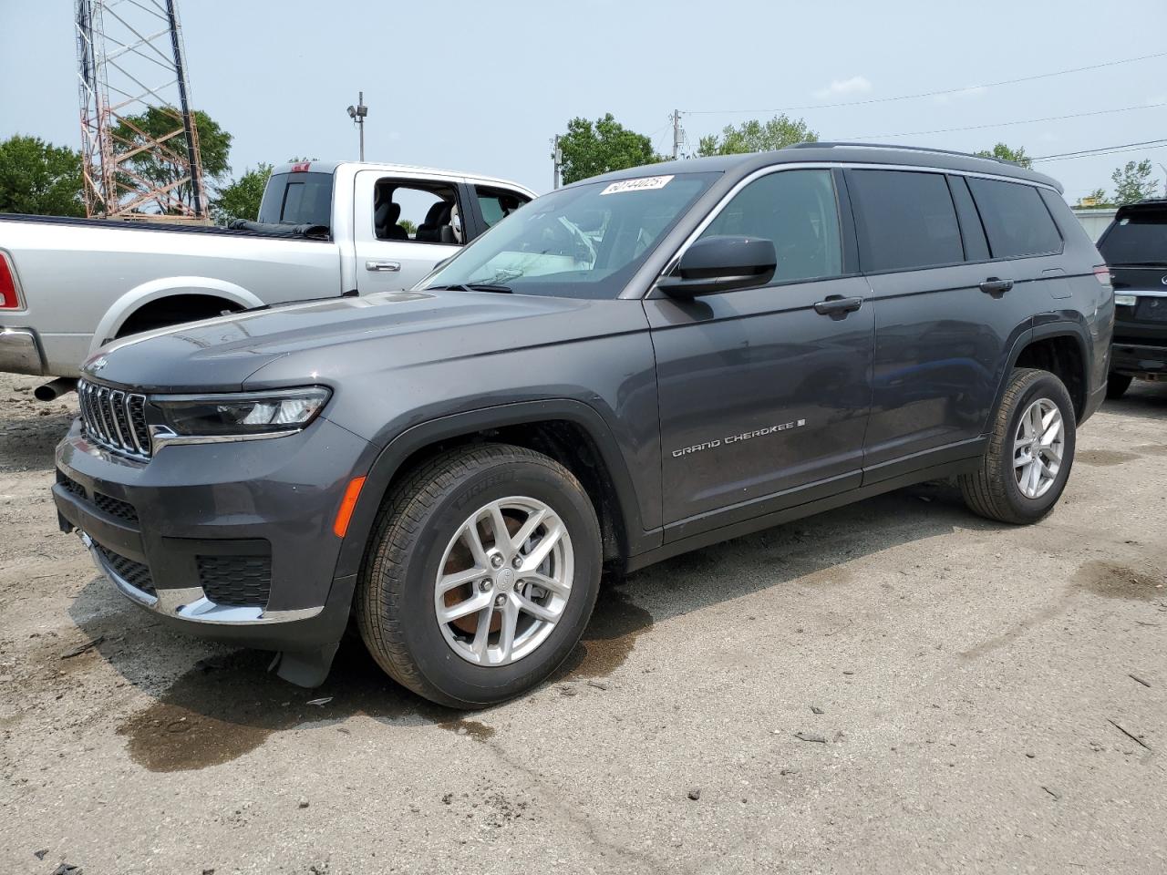 JEEP GRAND CHEROKEE L LAREDO