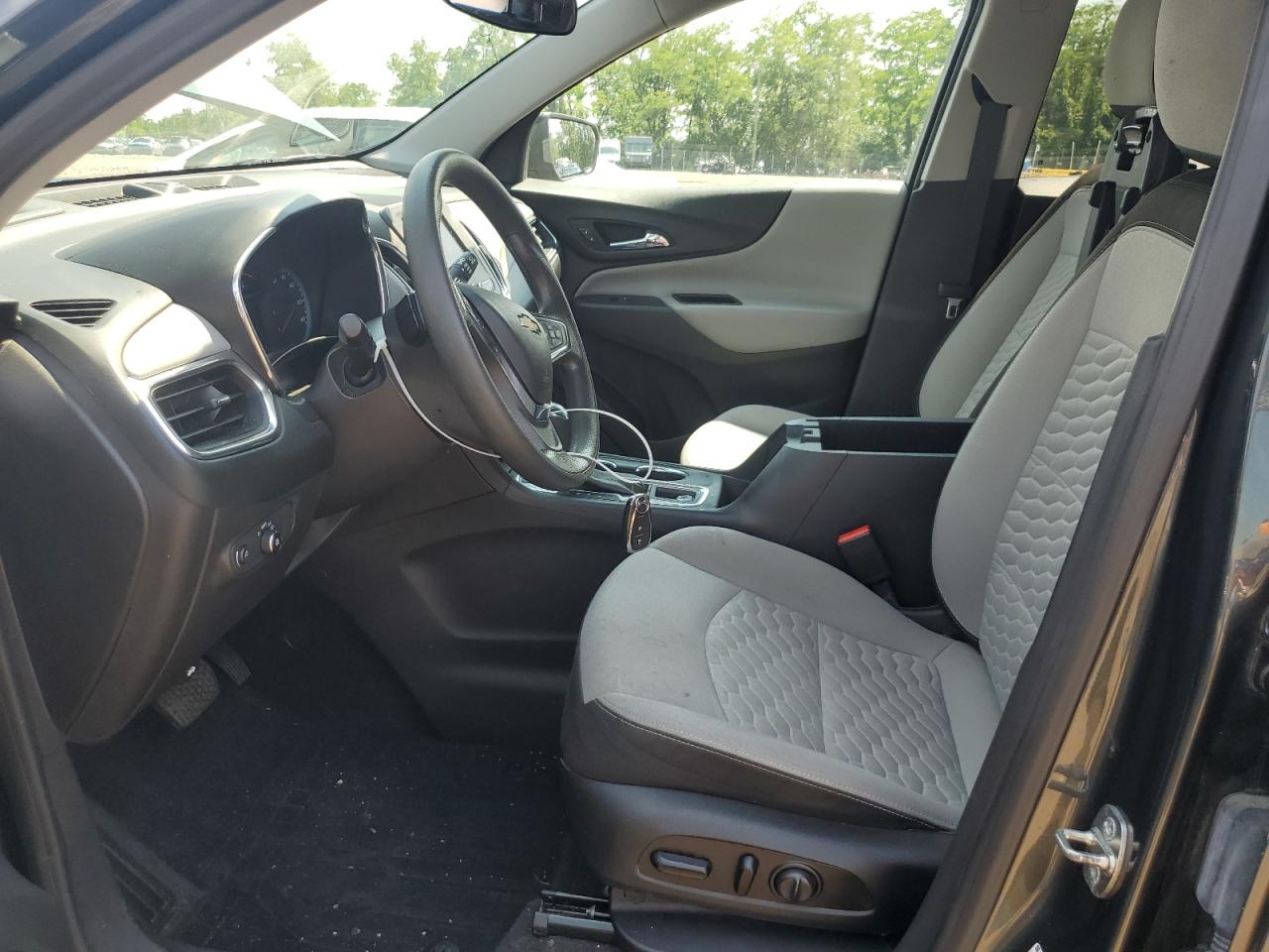 Chevrolet Equinox ls 2020