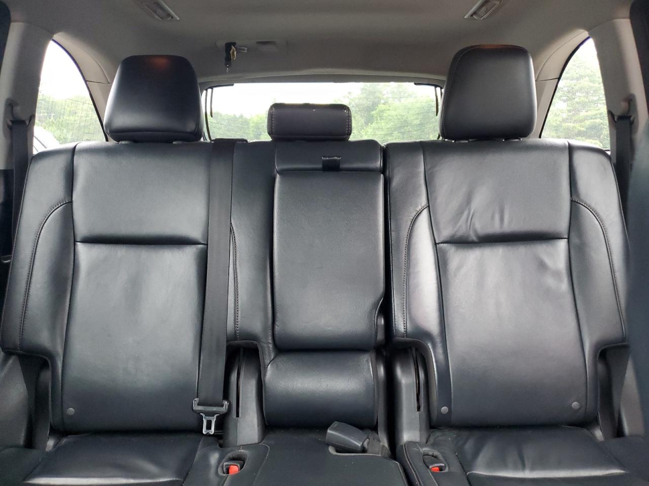 Toyota Highlander 2016