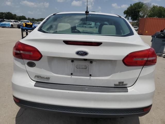 2016 FORD FOCUS SE 1FADP3F29GL214023