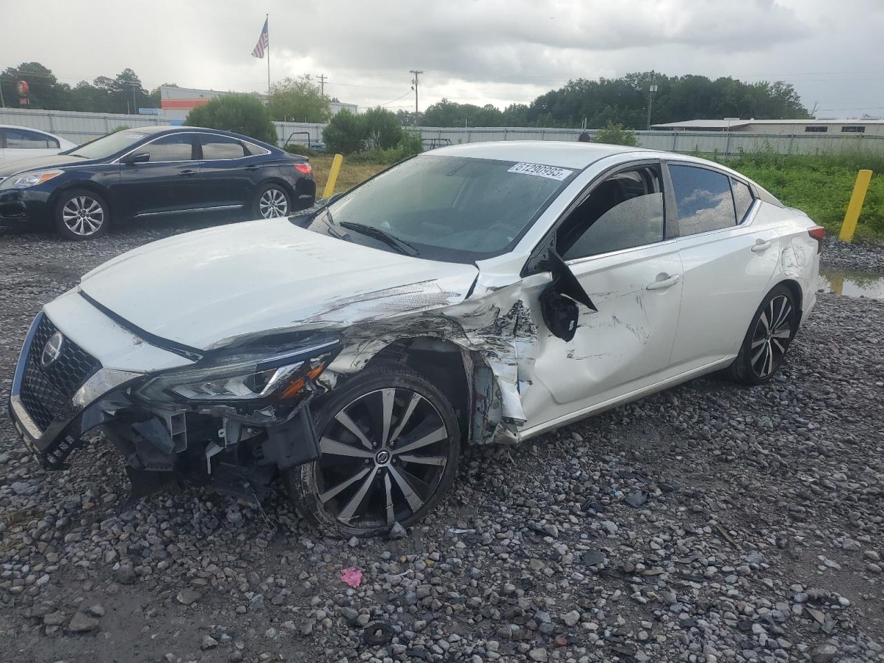 NISSAN ALTIMA SR