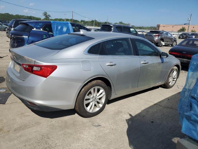 Vin: 1g1ze5st8hf224213, lot: 62473935, chevrolet malibu lt 20173