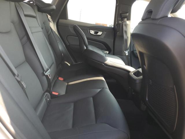 2020 VOLVO XC60 T5 MO YV4102RK0L1416470