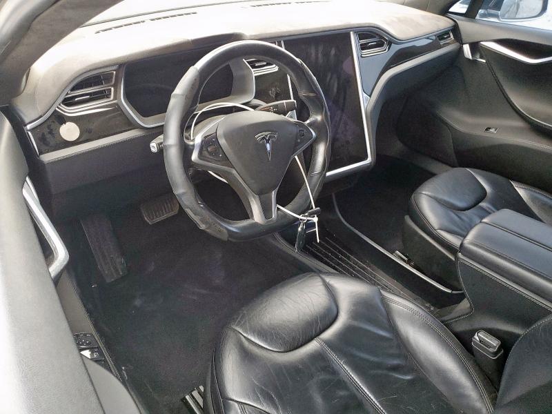 2015 TESLA MODEL S 85 5YJSA1H13FF080560