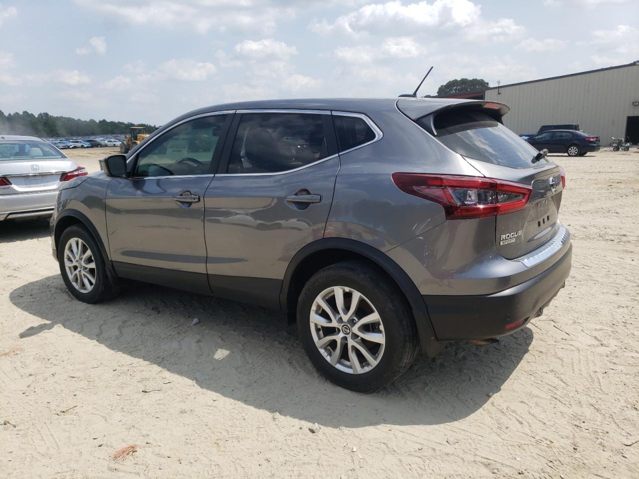 NISSAN ROGUE SPORT S