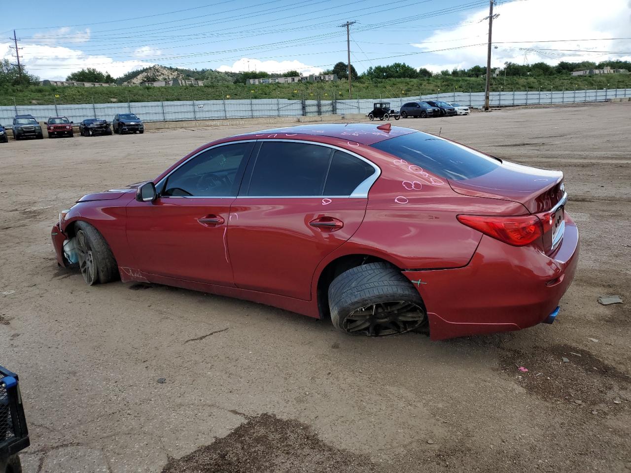 INFINITI Q50 2015