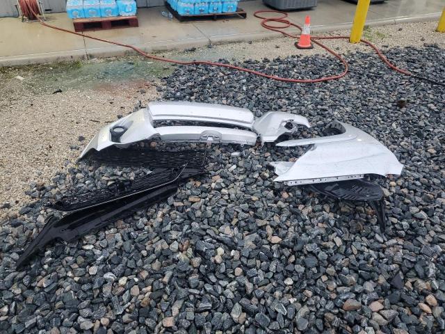 2019 TOYOTA 4RUNNER SR JTEBU5JRXK5618158