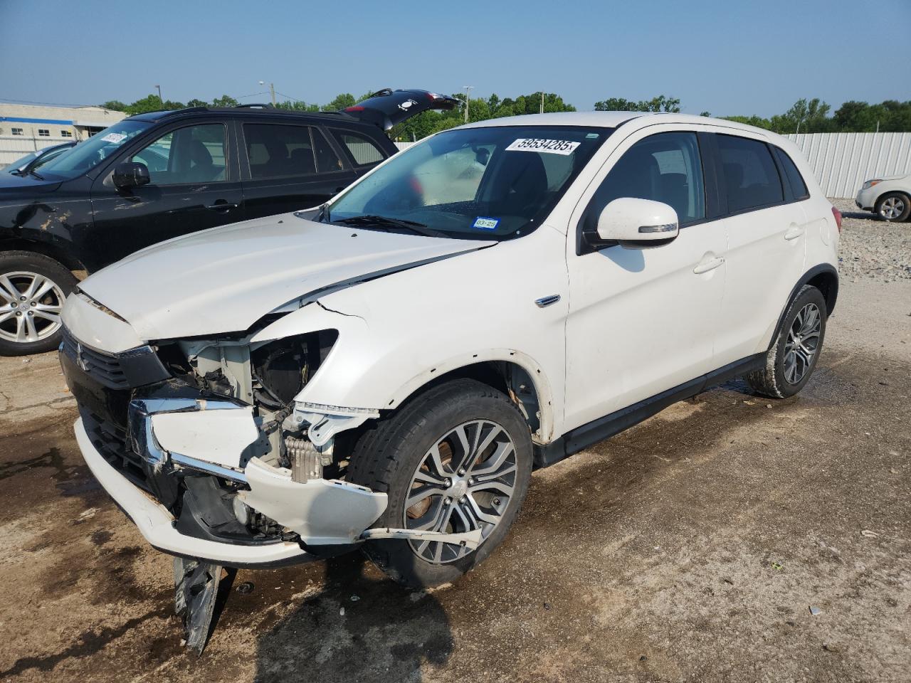 MITSUBISHI OUTLANDER ES