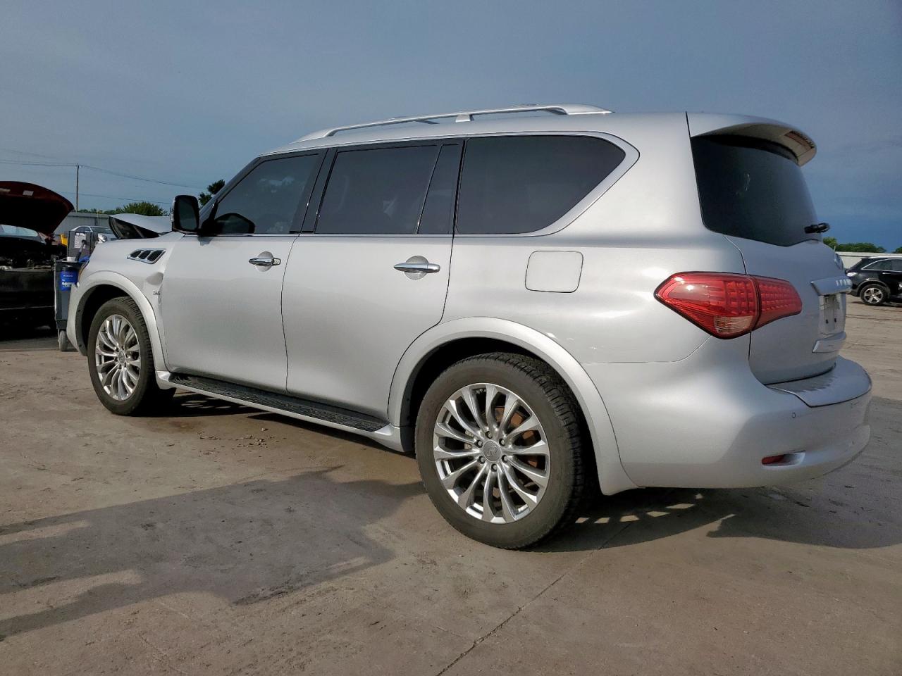 INFINITI QX80 2017