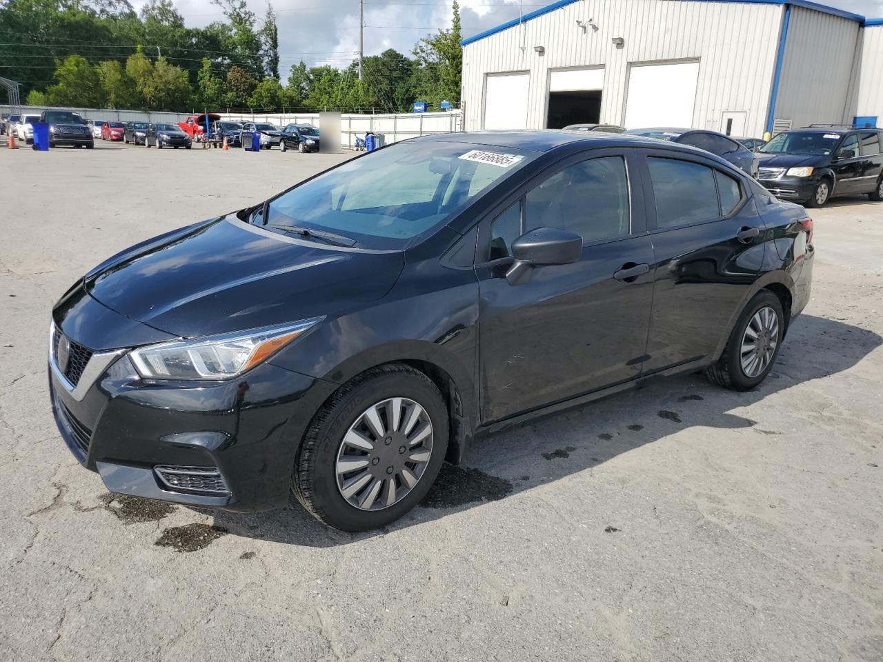 NISSAN VERSA S
