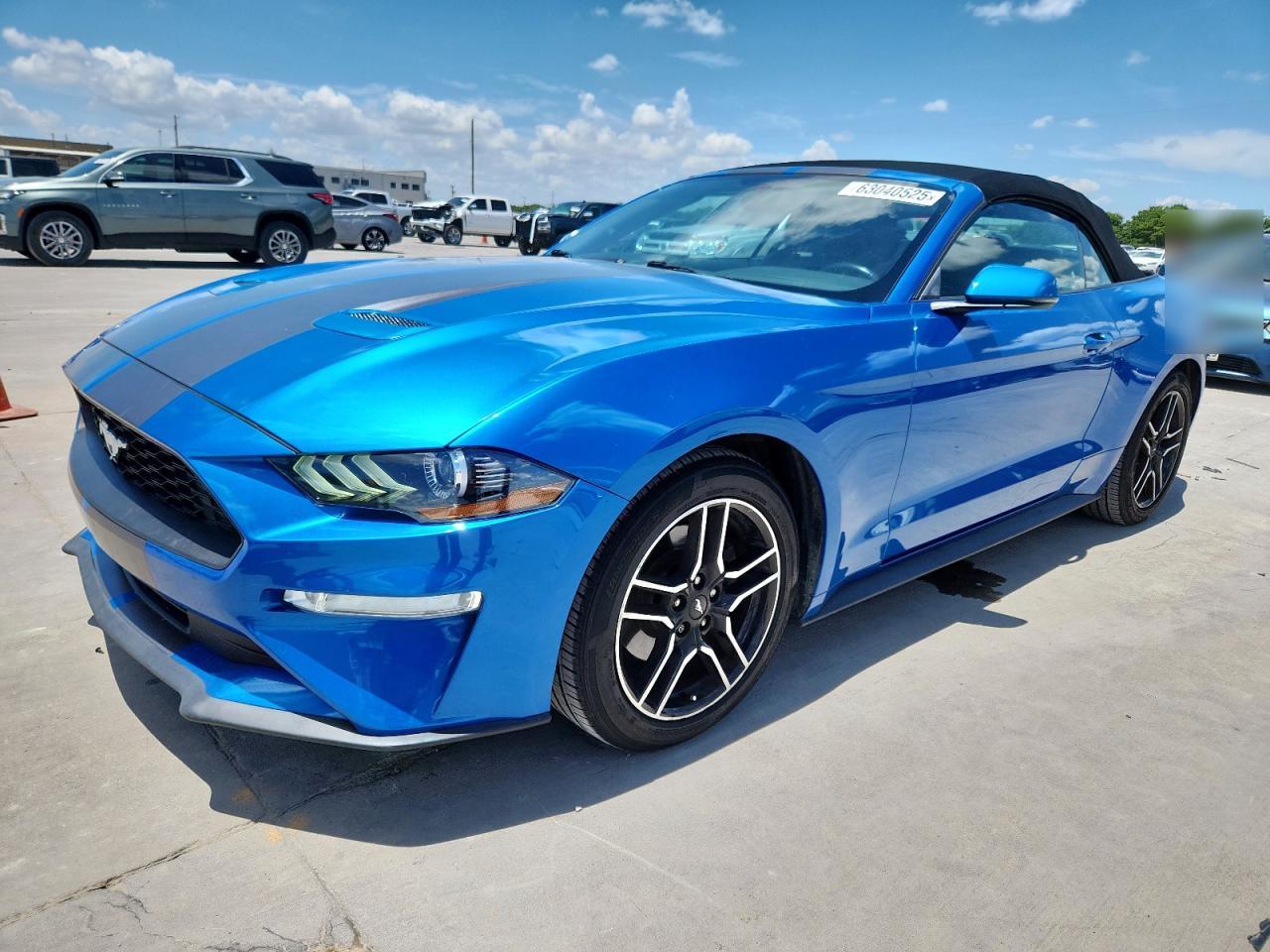 FORD MUSTANG