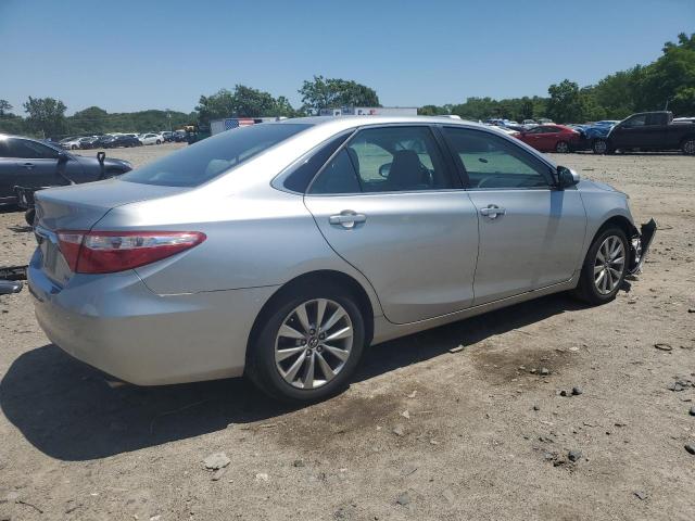 Vin: 4t1bf1fkxhu810936, lot: 58794475, toyota camry le 20173
