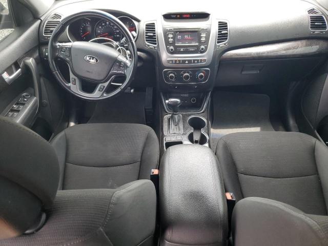 2014 KIA SORENTO LX - 5XYKT3A65EG477898