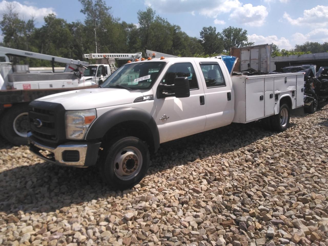 FORD F-550 SUPER DUTY