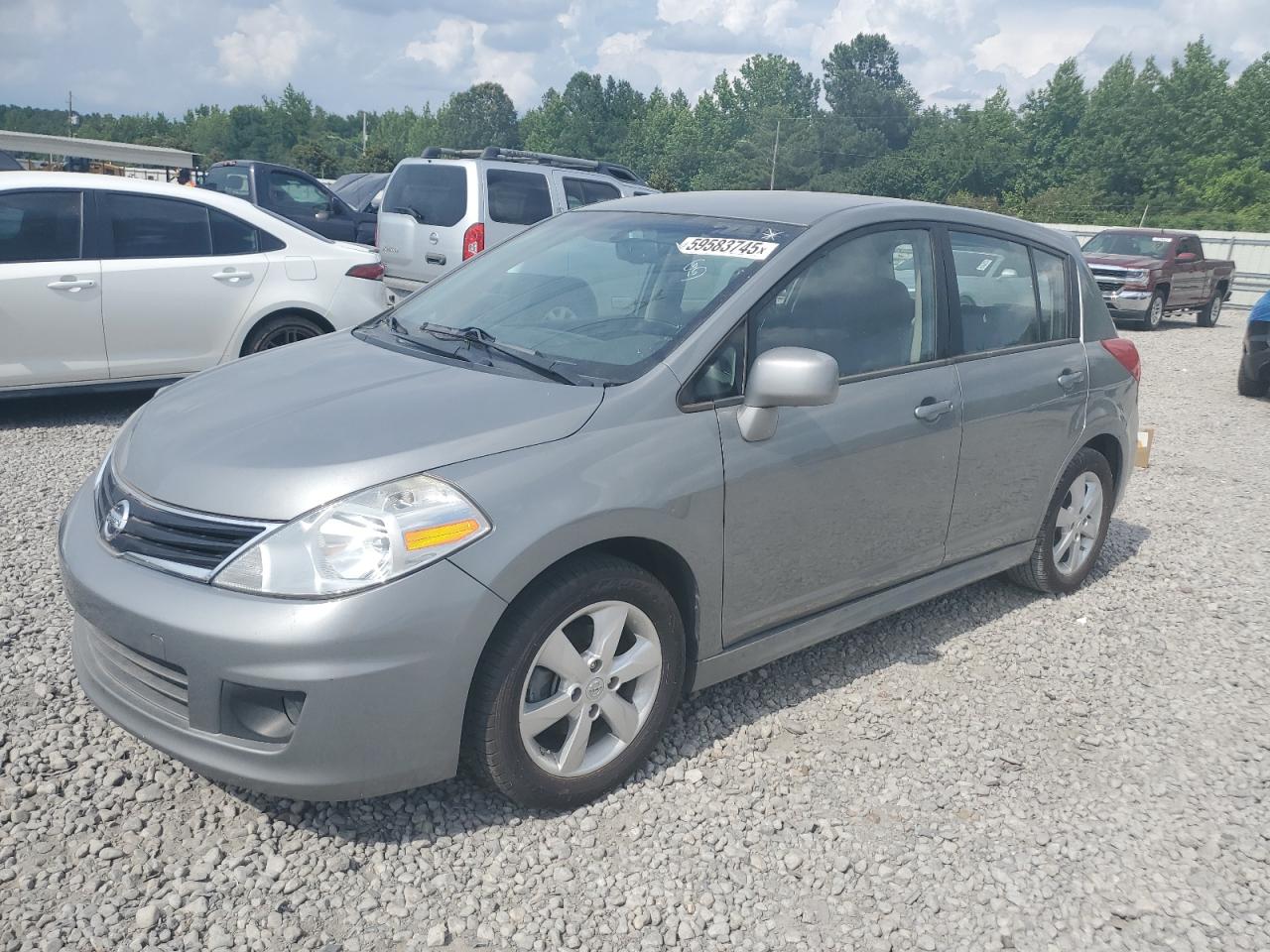 NISSAN VERSA S