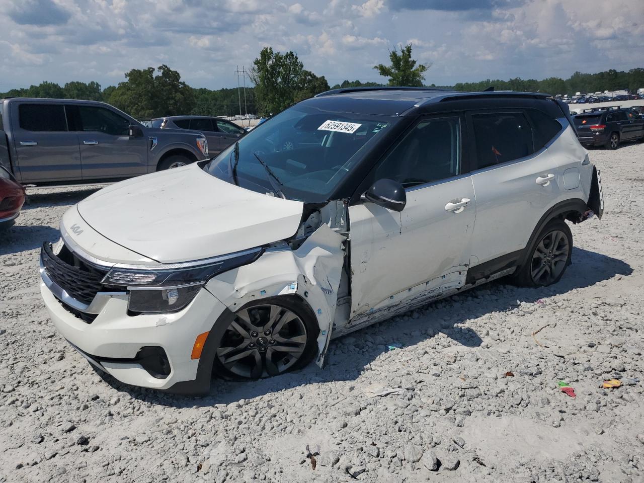 KIA SELTOS S