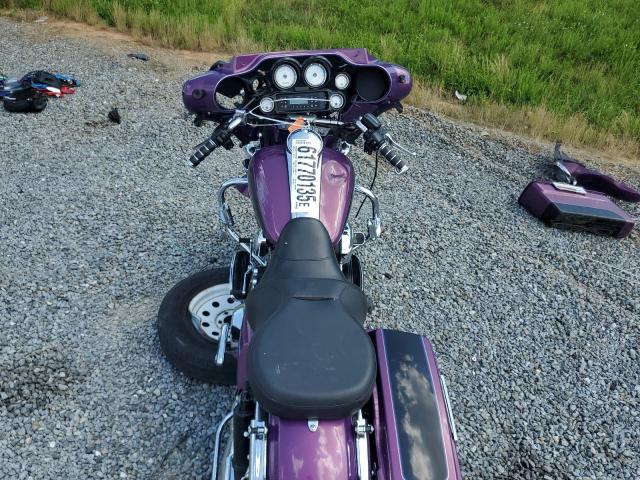 2011 HARLEY-DAVIDSON FLHX 1HD1KB416BB621424