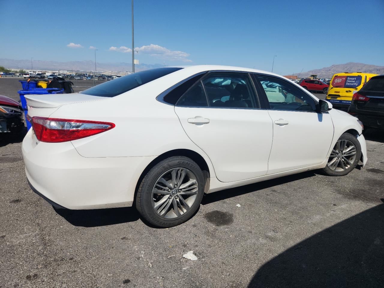 TOYOTA CAMRY LE