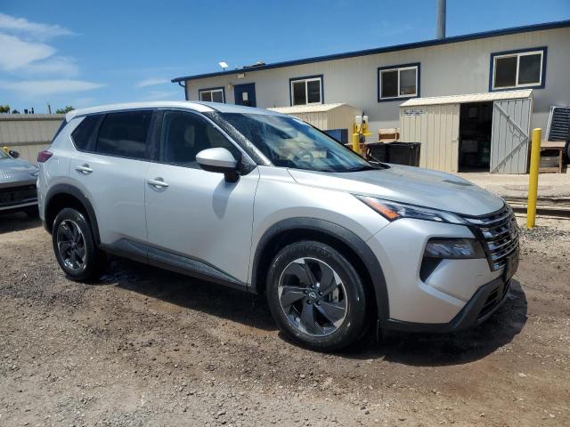 Vin: jn8bt3bb4rw435151, lot: 59817255, nissan rogue sv 20244
